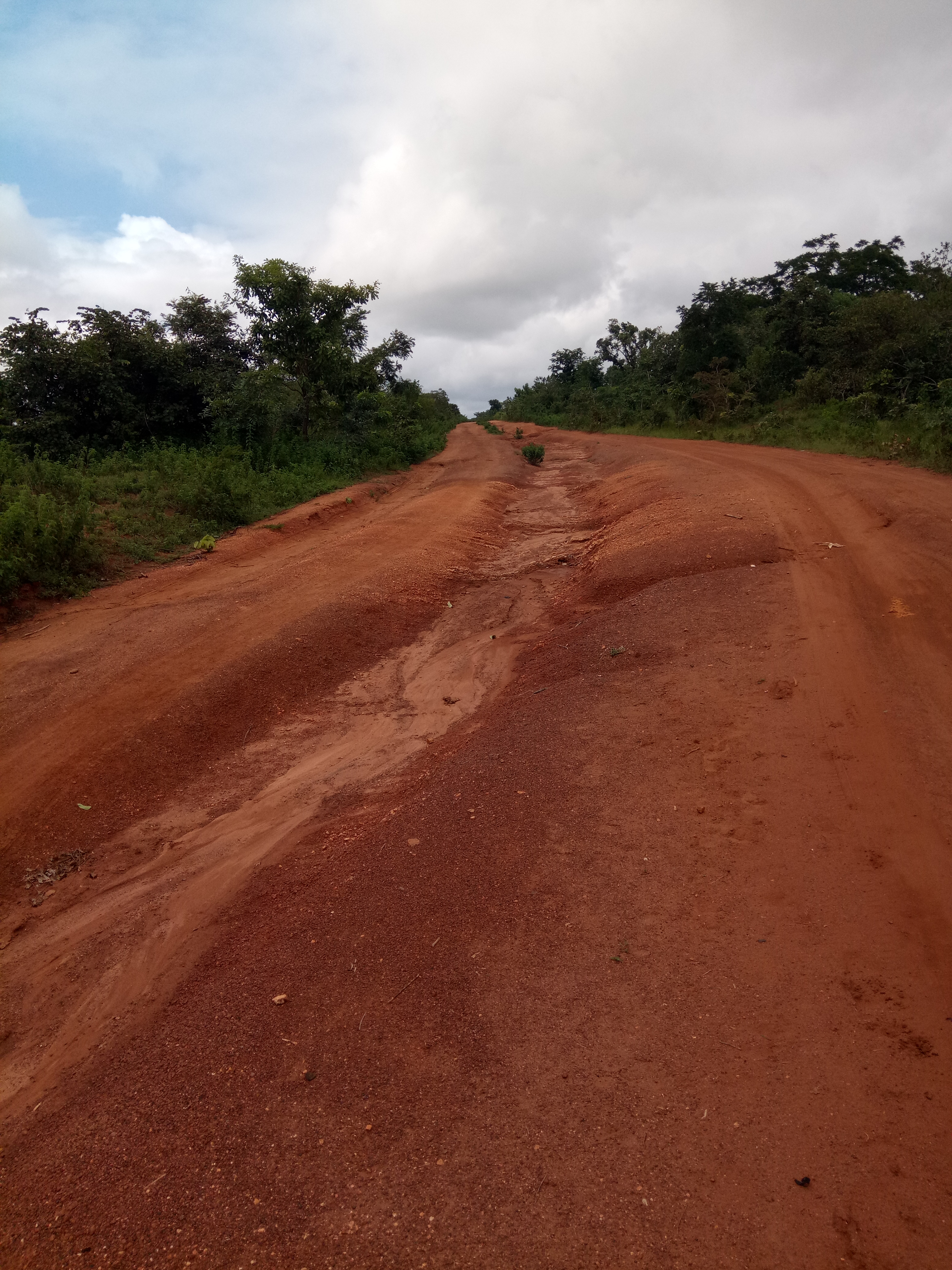 Contract for Rehabilitation of Igboho-Kisi Road