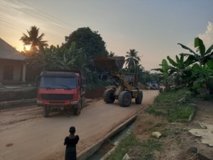 Contract for the Construction of Anua Ifa Ikot Okpon Isiet Beach road. (5)