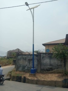 Provision of solar power street light at winners chapel roads shanem hotel road, calabar (92)