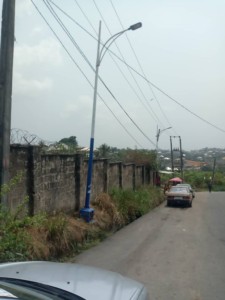Provision of solar power street light at winners chapel roads shanem hotel road, calabar (93)